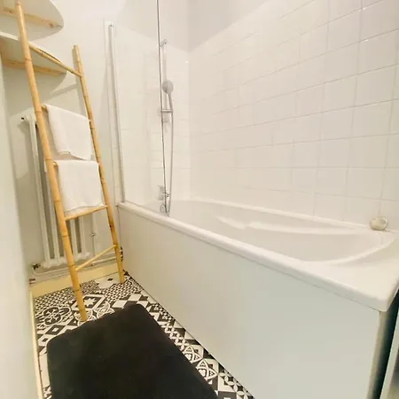 Coeur De Ville, Moderne Avec Mezzanine Laon